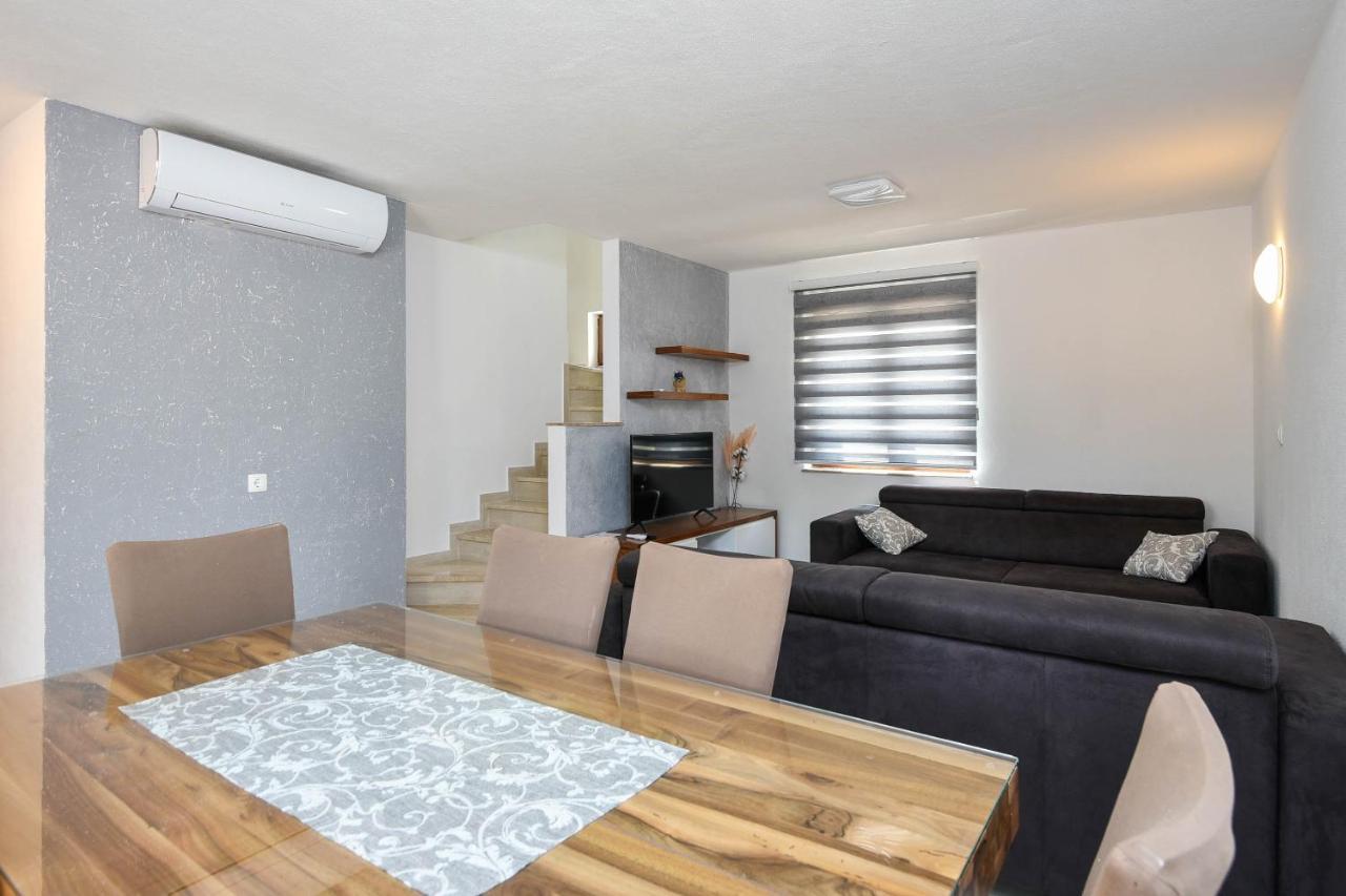 Lidija Apartmani โอเรบิก ภายนอก รูปภาพ
