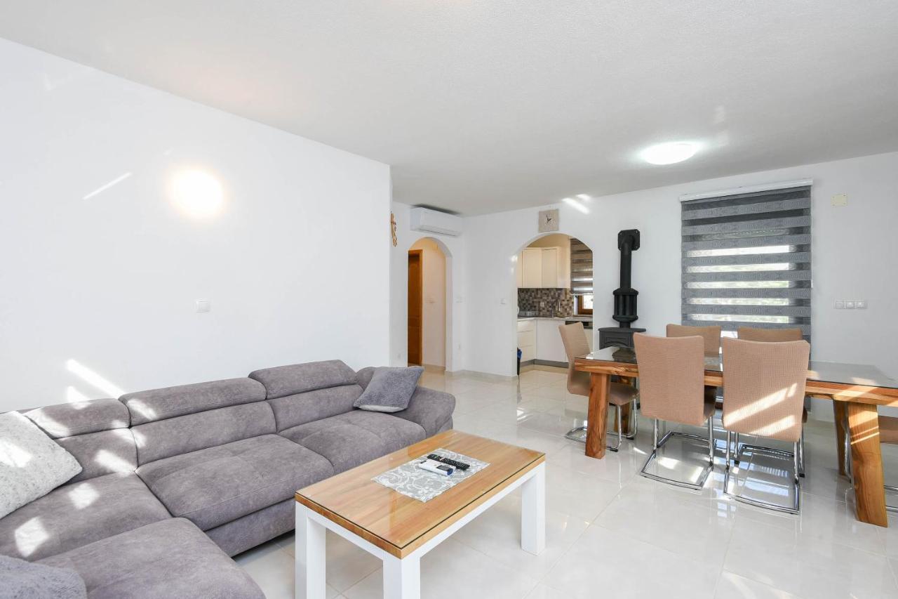 Lidija Apartmani โอเรบิก ภายนอก รูปภาพ